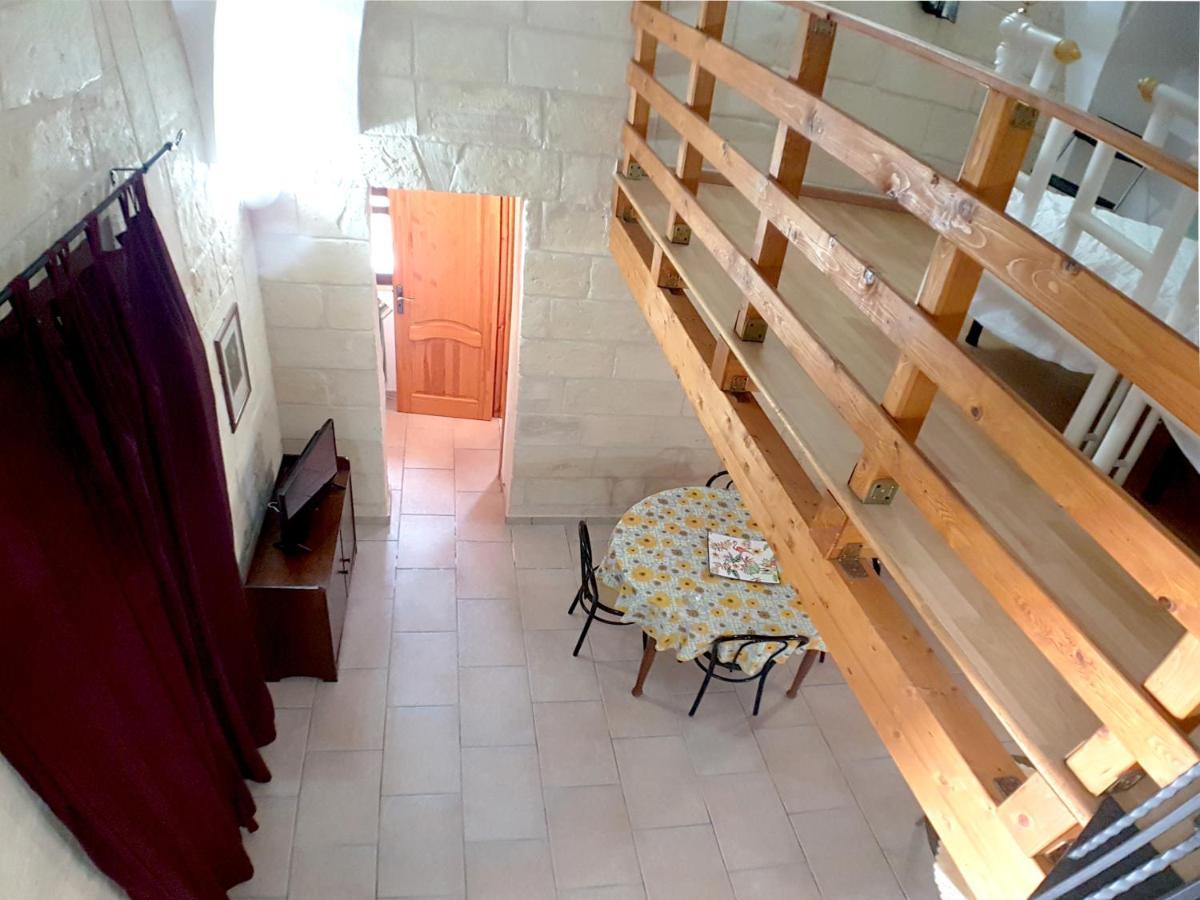 Oikia Vacanze Uggiano La Chiesa Casa Dante Exterior photo
